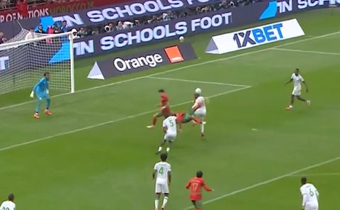 Το απίθανο ψαλιδάκι του Ελ Κααμπί που άφησε άφωνους τους πάντες σε όλες τις λήψεις (vid)