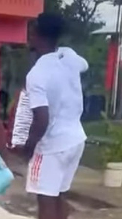 Σπουδαία κίνηση από τον Λιβάι Γκαρσία στην πατρίδα του (vid)