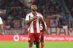 Η «πολιορκία» καλά κρατεί, αλλά το κάστρο δεν πέφτει!