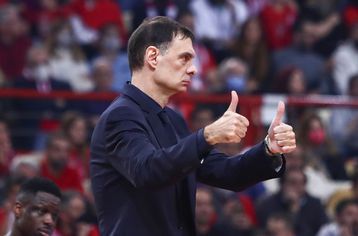 Μπαρτζώκας: «Τα θερμά μας συλλυπητήρια στην οικογένεια του Παναγιώτη Γκαραγκάνη, ενός πραγματικού Ολυμπιακού»