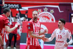 Παραμένει πρώτος ο Ολυμπιακός, 3-1 την Κηφισιά