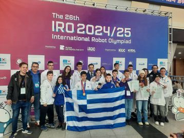 Επέστρεψε στην Ελλάδα με 8 μετάλλια η Εθνική Ομάδα Ρομποτικής