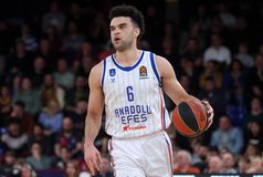 Η Εφές διέλυσε την Μπελεντίγιε με έξι διψήφιους και τώρα... Ολυμπιακός!