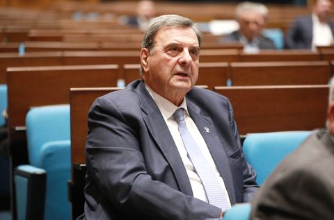 Αλλαγή σελίδας στην ΕΟΕ: Ο Ισίδωρος Κούβελος νέος πρόεδρος