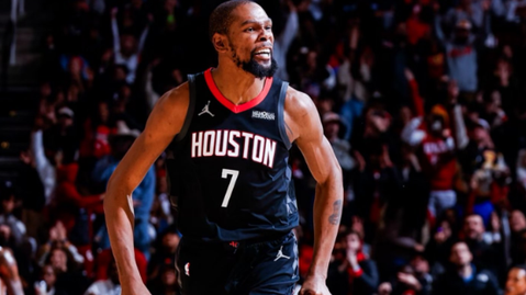 Εντυπωσιακή ανατροπή και νίκη για τους Ρόκετς επί των Γκρίζλις