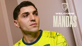 Η Μπόρνμουθ ανακοίνωσε τον Μανδά με εντυπωσιακό βίντεο