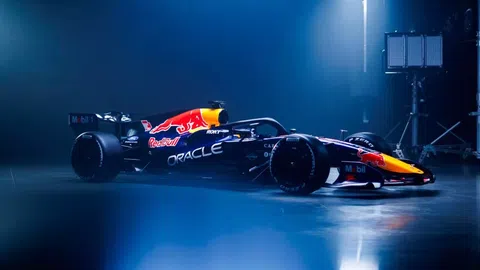 Red Bull: Η RB22 αποκαλύπτεται (+video)