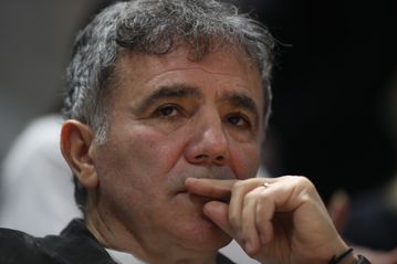 Συγκλονισμένος ο Μυστακίδης για την τραγωδία με τους οπαδούς του ΠΑΟΚ