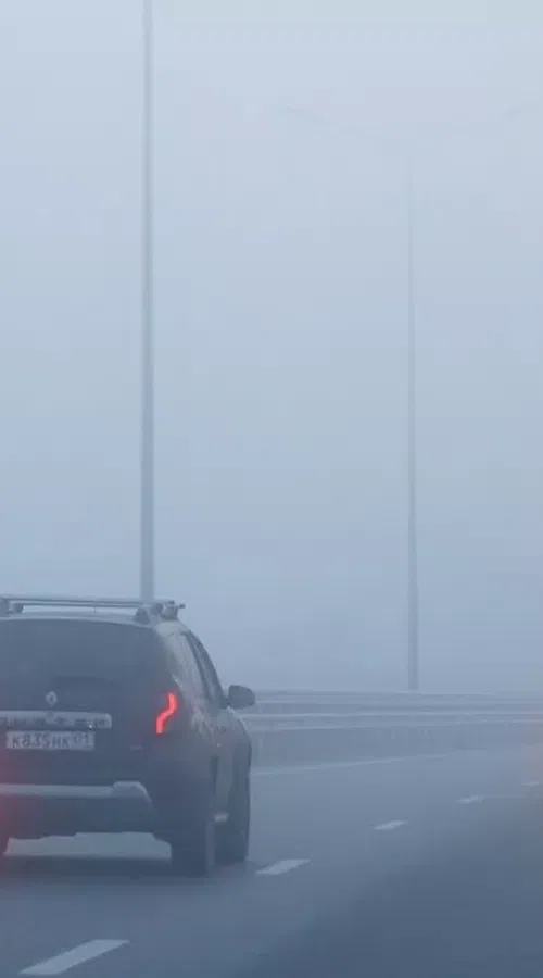Οδήγηση με ομίχλη: Οι 7 κανόνες που σώζουν ζωές στον δρόμο