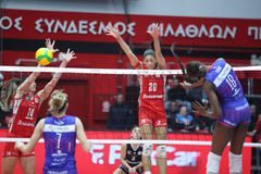 Ο Ολυμπιακός πάλεψε αλλά «λύγισε» από την ανωτερότητα της Βέρο Μιλάνο