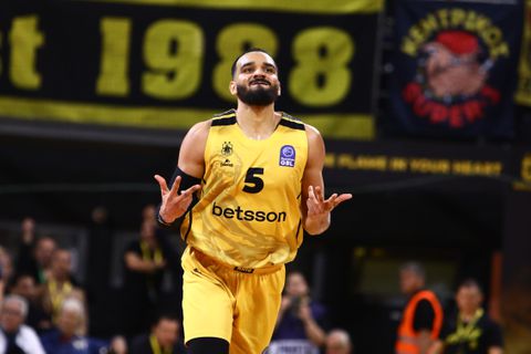 «Έδεσε» μέχρι το 2029 τον Αμίν Νουά ο Άρης Betsson