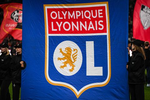 Συγκινητική κίνηση της Λυών: «Είμαστε δίπλα στον ΠΑΟΚ και τους οπαδούς του»