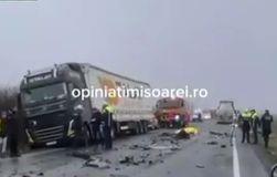 Τα νεότερα για τους τραυματίες από το τροχαίο δυστύχημα στη Ρουμανία απ' τον Άδωνι Γεωργιάδη (vid)