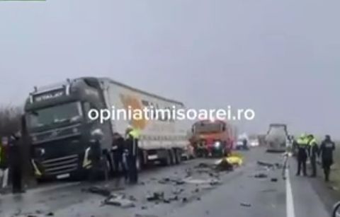 Τα νεότερα για τους τραυματίες από το τροχαίο δυστύχημα στη Ρουμανία απ' τον Άδωνι Γεωργιάδη (vid)