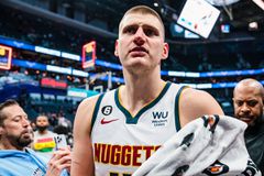 Γιόκιτς σε Σακίλ: «Είσαι σε αυτή τη λίστα;» - Σακίλ: «Όχι, αγάπη! Και θα σου πω γιατί»