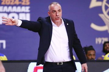 Λιμνιάτης για την πρόοδο Αβδάλα, Ζούγρη, Σταυρακόπουλου: «Με μιάμιση ώρα προπόνηση, δε γίνεσαι παίκτης» (vid)