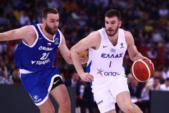 Ο Ρογκαβόπουλος επιστρέφει στη 12άδα της εθνικής Ελλάδας μετά από δύο χρόνια