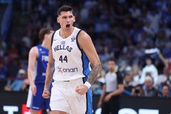 Ελλάδα – Μαυροβούνιο: Η δωδεκάδα της Εθνικής, μέσα και ο Μήτογλου!