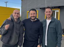 Έκοψε πρωτοχρονιάτικη πίτα ο Άρης με... τυχερό τον Βοριαζίδη (pic)