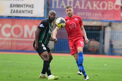 Σε απολογία ο Πανιώνιος για ρατσιστική επίθεση στον Σεμπά