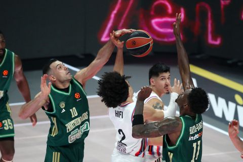 Οι «πύραυλοι» των… 8 εκατ. ευρώ έχουν τον Παναθηναϊκό στο 3-1!