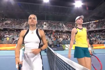 Το πάλεψε, αλλά δεν τα κατάφερε η Σάκκαρη κόντρα στη Ριμπάκινα