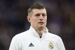 Ανατροπή με Κρόος: Μένει κι ανανεώνει με τη Ρεάλ για ακόμη έναν χρόνο