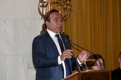 Π. Κόκκαλης: «Μακάρι να δούμε στον τελικό του Conference Ολυμπιακό και ΠΑΟΚ»