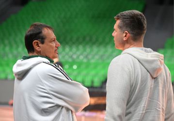 Αταμάν: «Στόχος να είναι έτοιμος στα playoffs ο Λεσόρ» - Τι είπε για Οσμάν και Γιουρτσεβέν