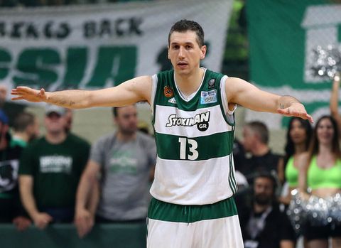 Παίκτης στον «Εκατομμυριούχο» έχασε σε ερώτηση για τον Δημήτρη Διαμαντίδη (vid)