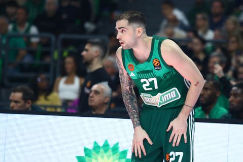 Οι ήρωες που βγήκαν από τη ναφθαλίνη