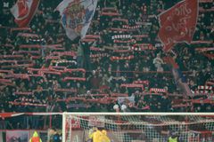 Βαρύ πρόστιμο της UEFA στον Ερυθρό Αστέρα για το κορεό με τον Άγιο Συμεών