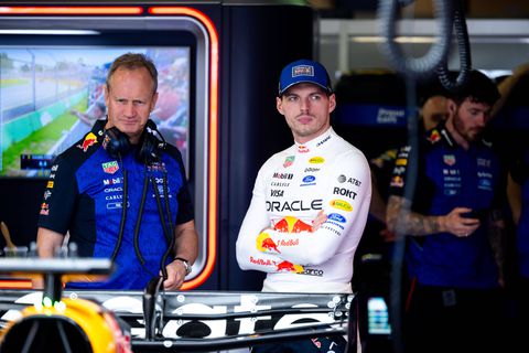 Η απάντηση του δημοσιογράφου που απομάκρυνε ο Φερστάπεν: «Ίσως απολαμβάνει την εξουσία του»