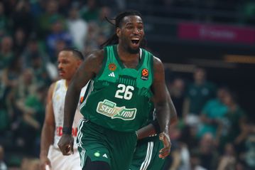 Λεσόρ: «Το μυαλό μου είναι στα play offs»