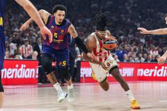 ΜΠΑΡΤΣΕΛΟΝΑ - ΕΡΥΘΡΟΣ ΑΣΤΕΡΑΣ