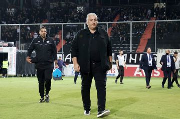 Μπούσης: «Μακάρι κι άλλες ομάδες να στηρίξουν τους Έλληνες ποδοσφαιριστές όπως ο ΟΦΗ»