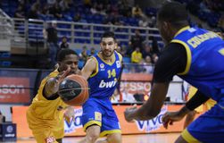 ΑΕΚ - ΠΕΡΙΣΤΕΡΙ