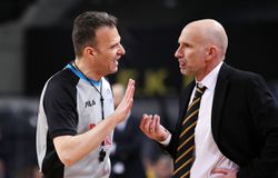 Καντζούρης: «Θεωρώ ότι η ΑΕΚ έφαγε ανελέητο κυνηγητό»