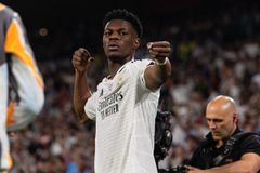 Τσουαμενί: «Πανηγυρίζουν τις ήττες μας λες και δεν θα νικήσουμε ξανά»