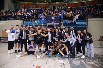 Έγραψε ιστορία ο Τρίτων: «Λύγισε» το Ψυχικό και επιστρέφει στα «μεγάλα σαλόνια»