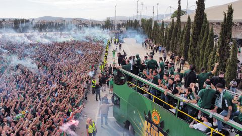 ΠΑΝΔΑΙΜΟΝΙΟ για τον επτάστερο Παναθηναϊκό - Απίθανες φωτογραφίες και πράσινη μαγεία με χιλιάδες οπαδούς στο ΟΑΚΑ