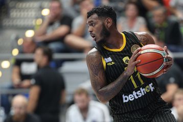 Απίστευτο: Μια μέρα μετά την απώλεια της Euroleague, η Ρεάλ Μαδρίτης έκλεισε πρώην παίκτη της ΑΕΚ που έφυγε ως αποτυχημένος!