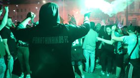 Ντελίριο: Η άφιξη του πρωταθλητή Ευρώπης, Παναθηναϊκού, στο ξενοδοχείο και η αποθέωση από τους οπαδούς (vid)