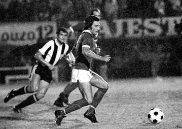 «Έφυγε» από τη ζωή ο θρυλικός Χουάν Ραμόν Βερόν