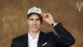 Οι Μπακς επέλεξαν τον Σέρβο Μπόγκολιουμπ Μάρκοβιτς στο Νο. 47 του Draft