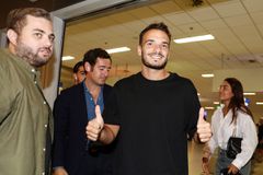 Παναθηναϊκός: Στην Αθήνα ο Τσιριβέγια - «Ήρθα για να κατακτήσω τίτλους» (vids & pics)