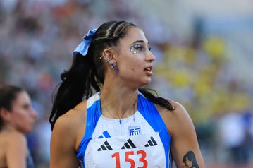 Απίστευτη η Ντραγκομίροβα στο Βαλκανικό, διέλυσε το πανελλήνιο ρεκόρ Κ23