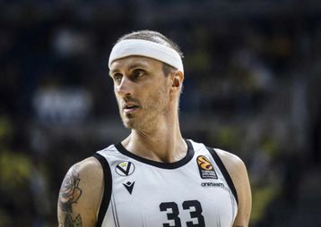 Συγκλονιστική αποκάλυψη Πολονάρα: «Η κόρη μου είπε στη γυναίκα μου ''τα μαλλιά του μπαμπά πέφτουν ξανά, αυτό σημαίνει"...»