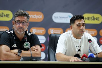 Μπακασέτας: «Έχουμε έρθει εδώ για την πρόκριση, είναι ωραίο να αναγνωρίζουν την προσφορά σου»