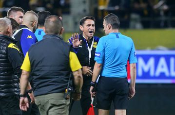 «Ντου» του Χιμένεθ στον Ευαγγέλου μετά το Άρης - Πανσερραϊκός (pics)